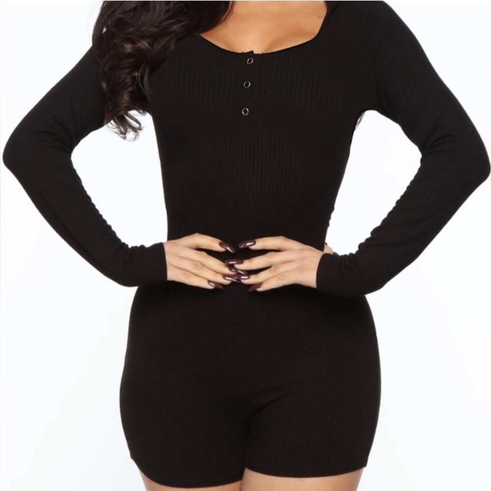 NEW Boutique Bozzolo black onsie romper playsuit loungewear